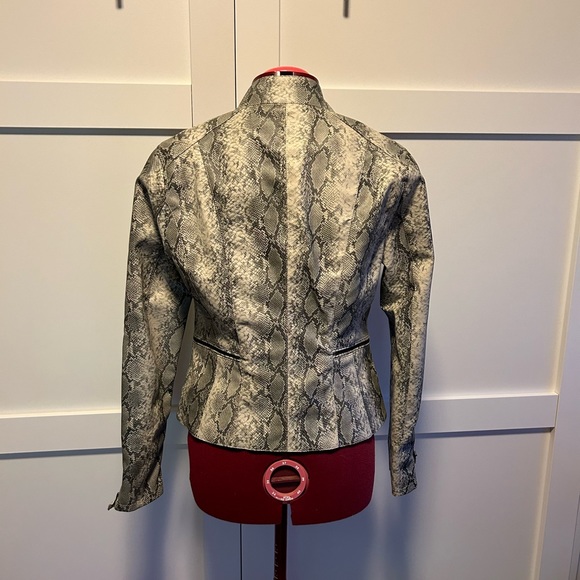 Snakeskin jacket - Picture 2 of 8